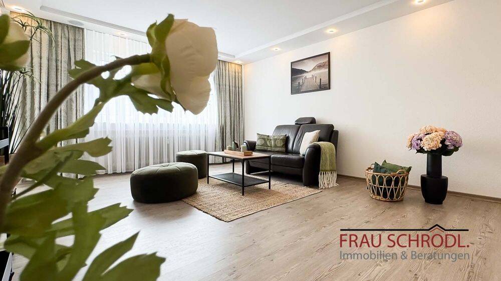 Ankommen, wohlfühlen, zuhause sein – großzügige 4,5-Zimmer-Wohnung mit zwei Balkonen in Singen-Bruderhof, 78224 Singen (Hohentwiel)
