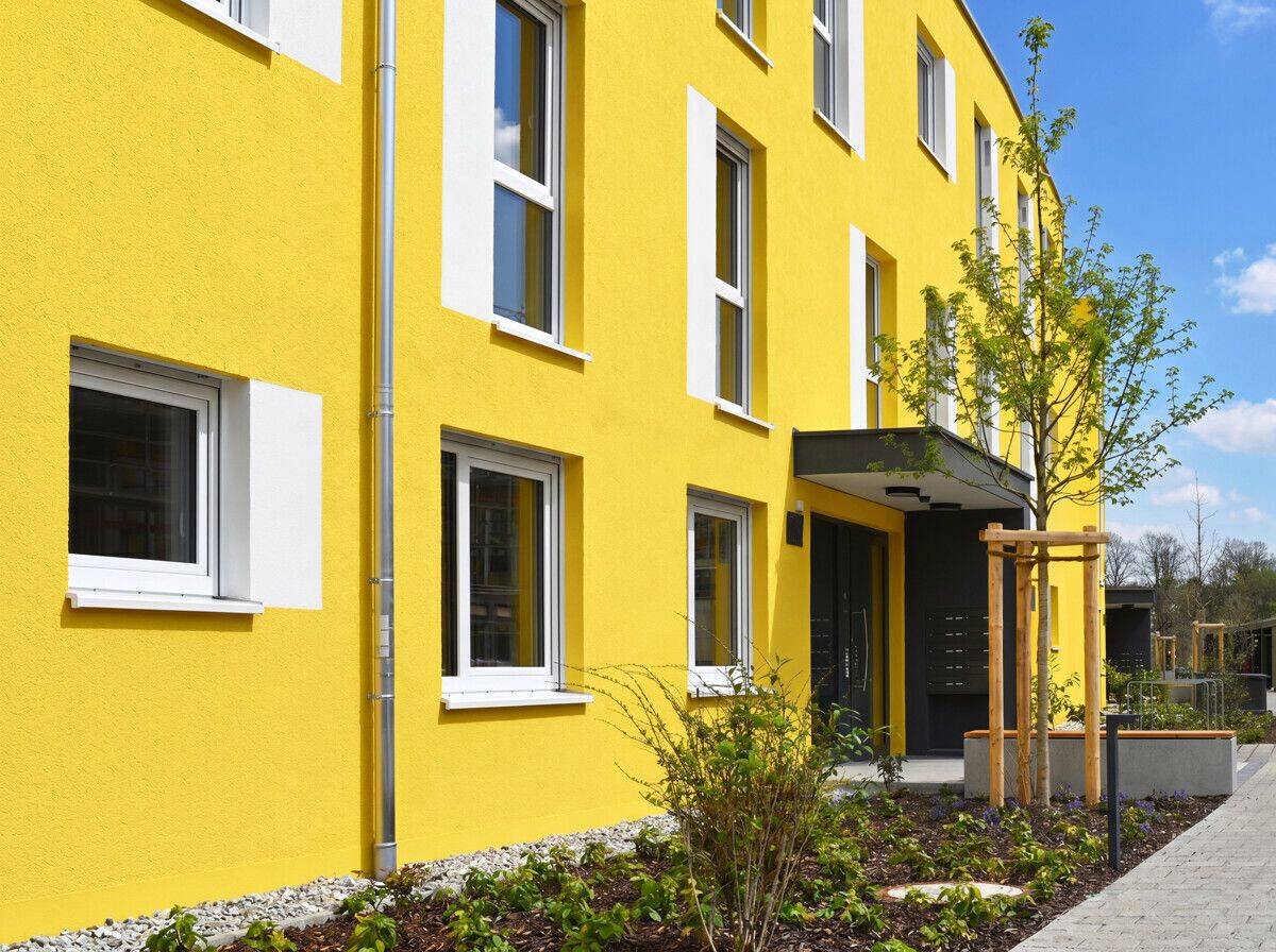 Erstbezug, bezugsfertig: Attraktive 2-Zimmer-Wohnung in Südbalkon, Parkett und modernem Badezimmer, 85435 Erding