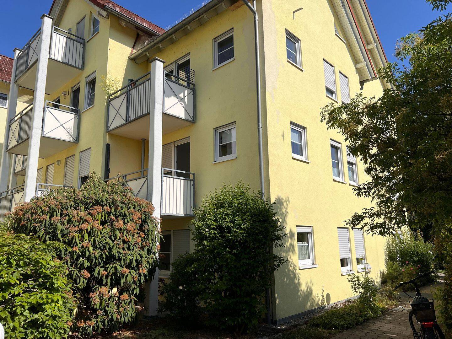 Sofort zu mieten: Charmante, ruhige teilmöblierte 3-Zimmer-Wohnung in 2. Reihe am See, Innenstadt, Bahnhofsnähe, inklusive TG-Stellplatz!, 78315 Radolfzell am Bodensee