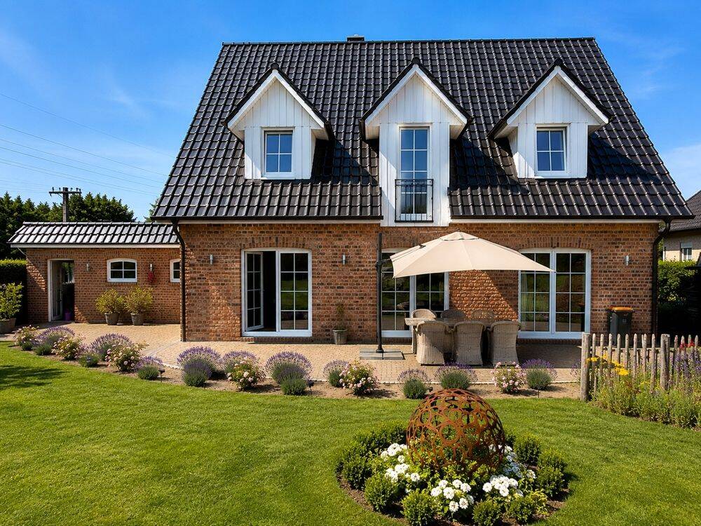 Exklusives Friesenhaus mit traumhaftem Garten, Doppelgarage und hochwertiger Ausstattung, 21629 Neu Wulmstorf
