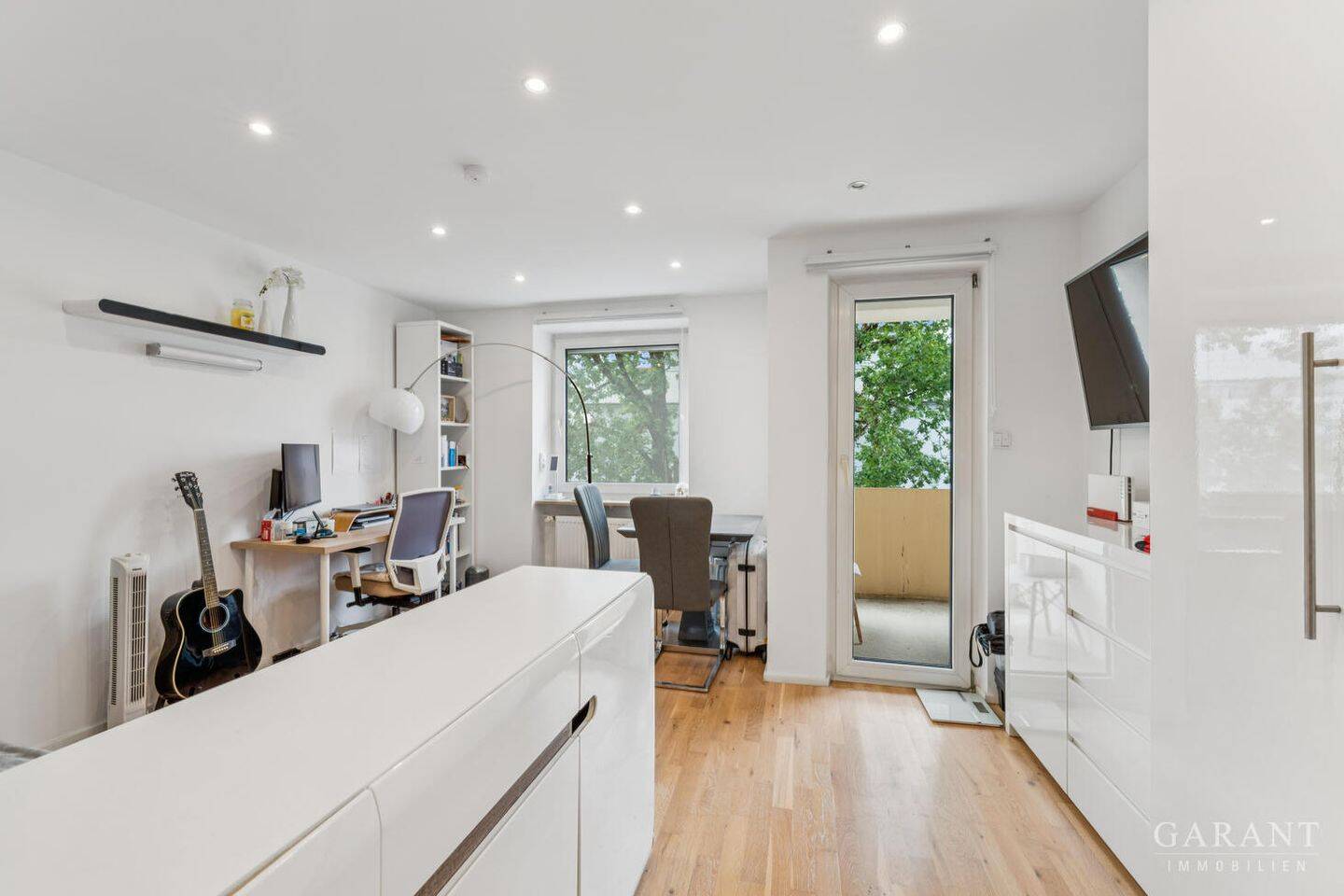 Kompaktes Apartment mit Balkon – in gefragter Lage von München-Steinhausen, 81677 München (Au-Haidhausen Berg am Laim Bogenhausen)