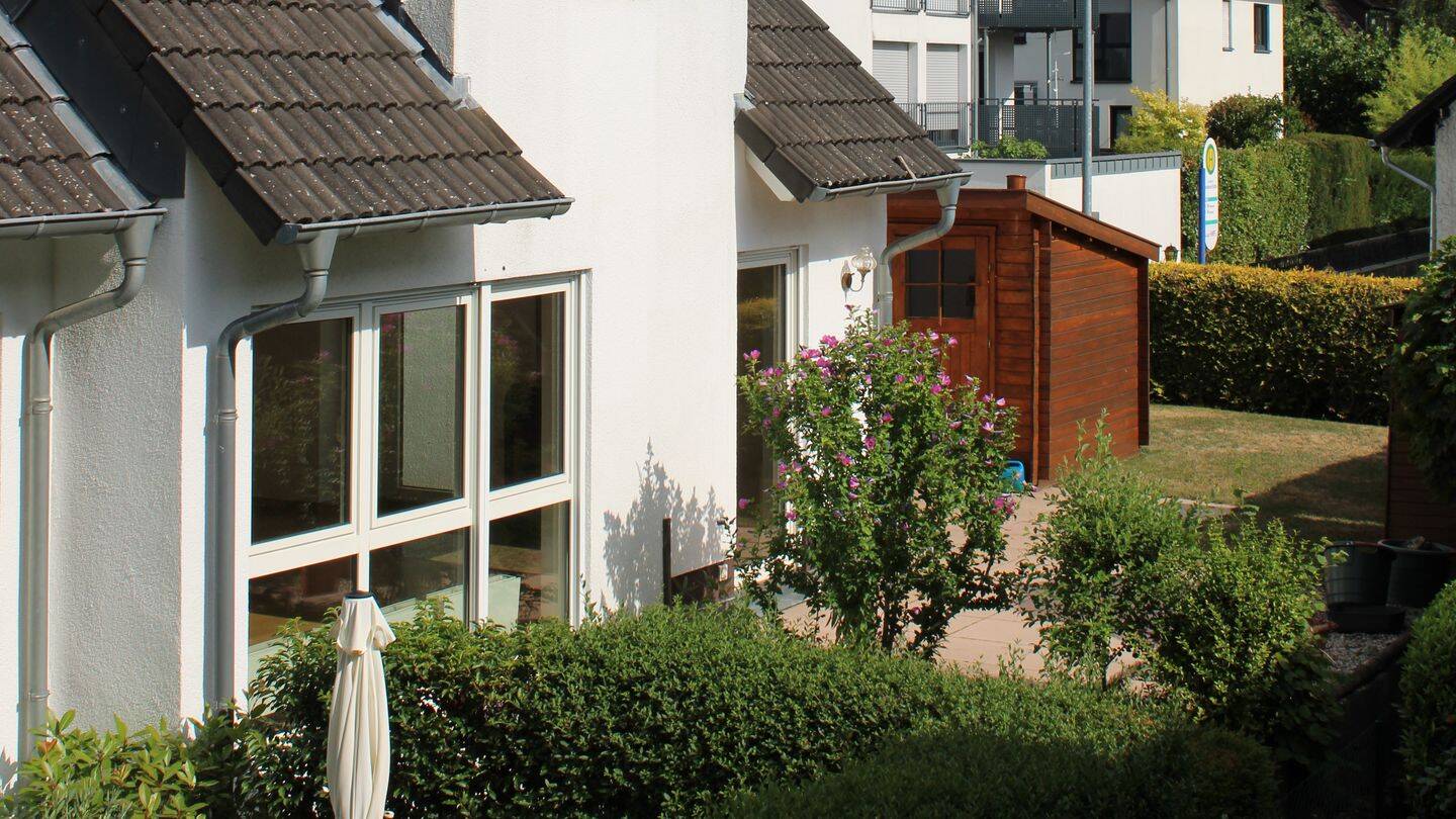 Haus Miete Wfl. 95 qm plus 23 qm Hobbyraum im UG, 61462 Königstein im Taunus