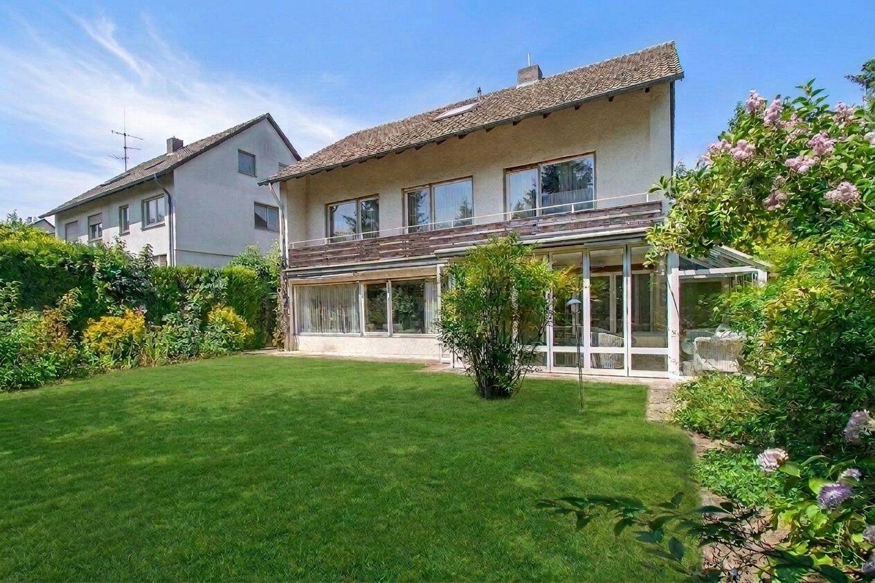 Charmantes, freistehendes Einfamilienhaus in ruhiger Toplage, 71640 Ludwigsburg