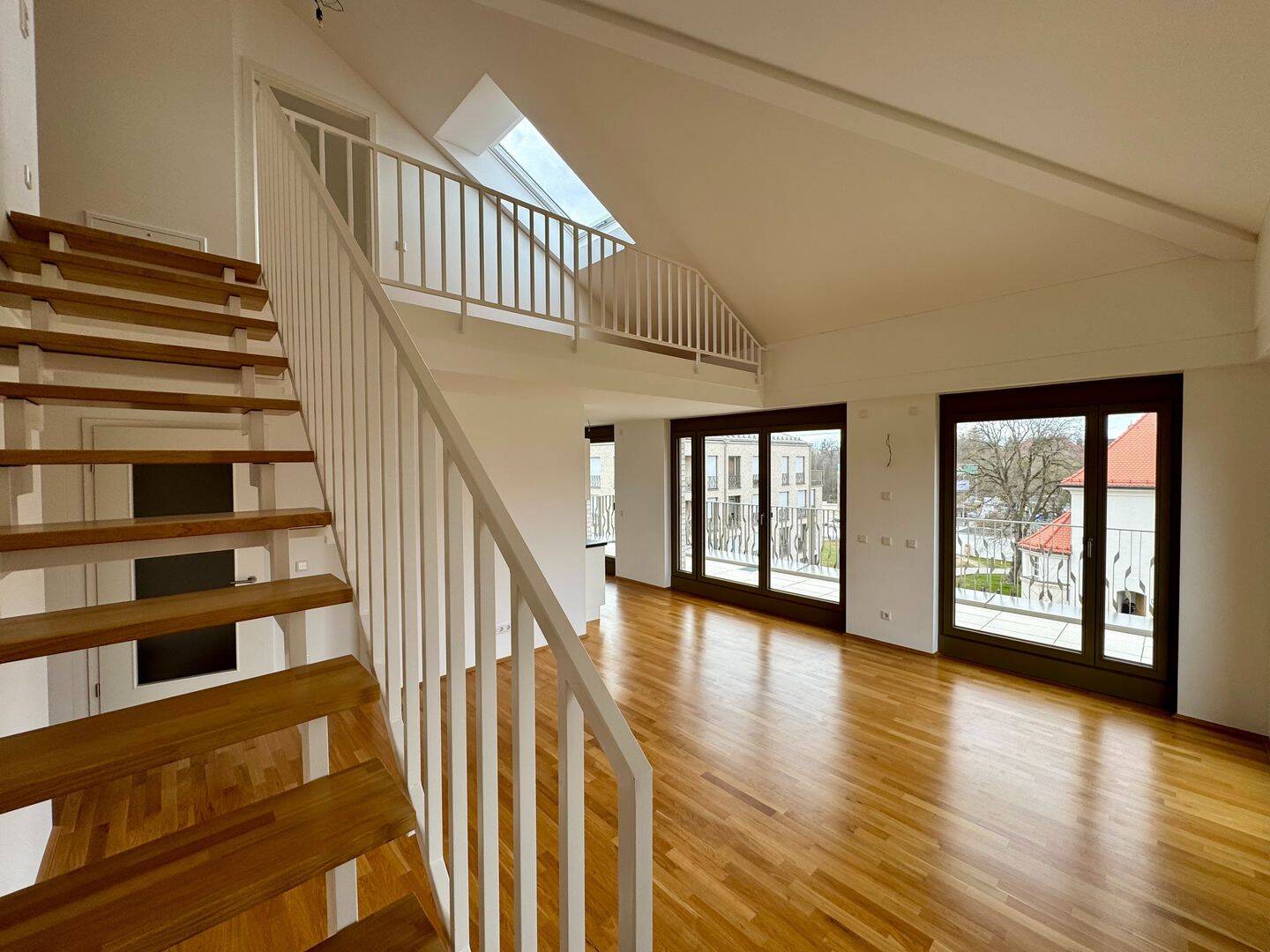 Große 3-Zimmer-Dachterrassenwohnung auf 2 Etagen, Nr. 38, 85540 Haar (Trudering-Riem)