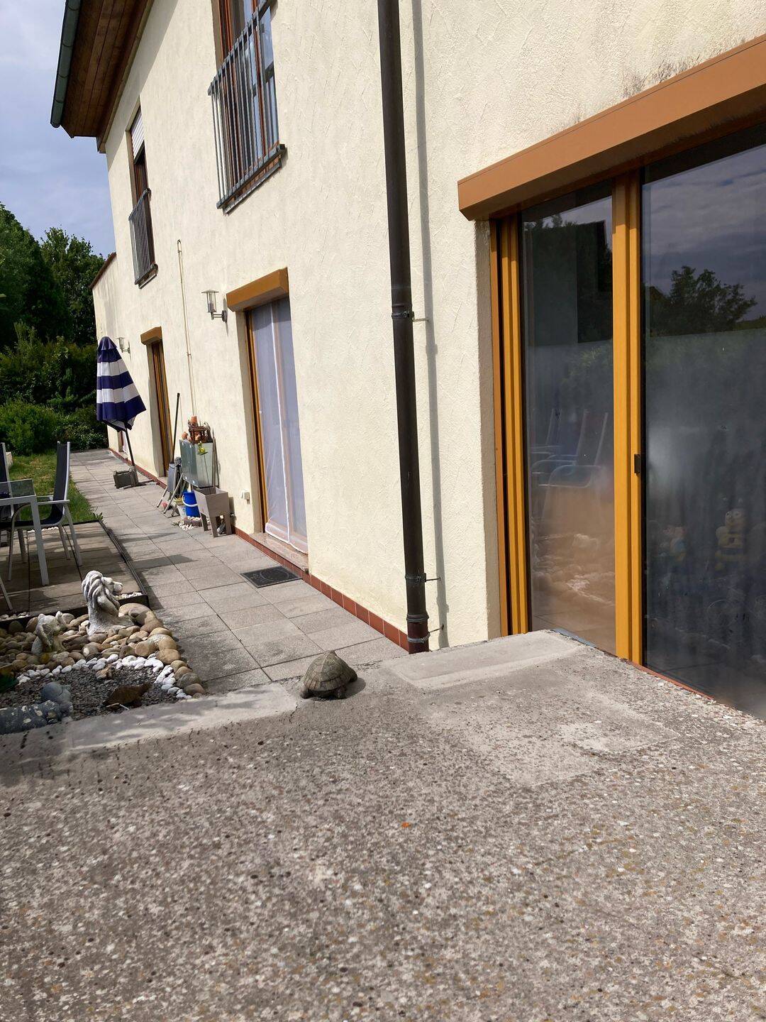 Mietwohnung, 5 Zimmer, 225 m², in Altertheim, 97237 Altertheim