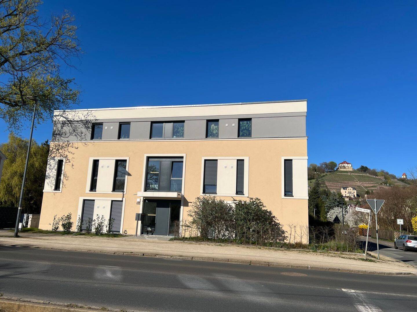 Exklusive 4-Zimmer Neubau-Wohnung mit 113 m² in Radebeul – Erstbezug, 1445 Radebeul