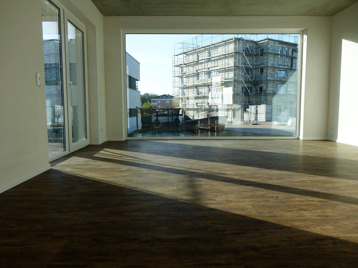 4-Raumwohnung in Halle, Heide-Süd, 6120 Halle (Saale) (Dölau Heide Nord Heide Süd Kröllwitz Lettin)