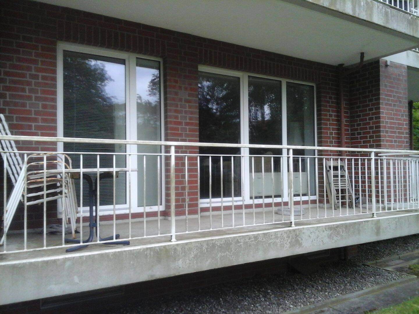 Teilmodernisierte 1,5-Zim.-Wohnung mit grossen Balkon, 22457 Hamburg (Eimsbüttel Eidelstedt Niendorf Schnelsen)