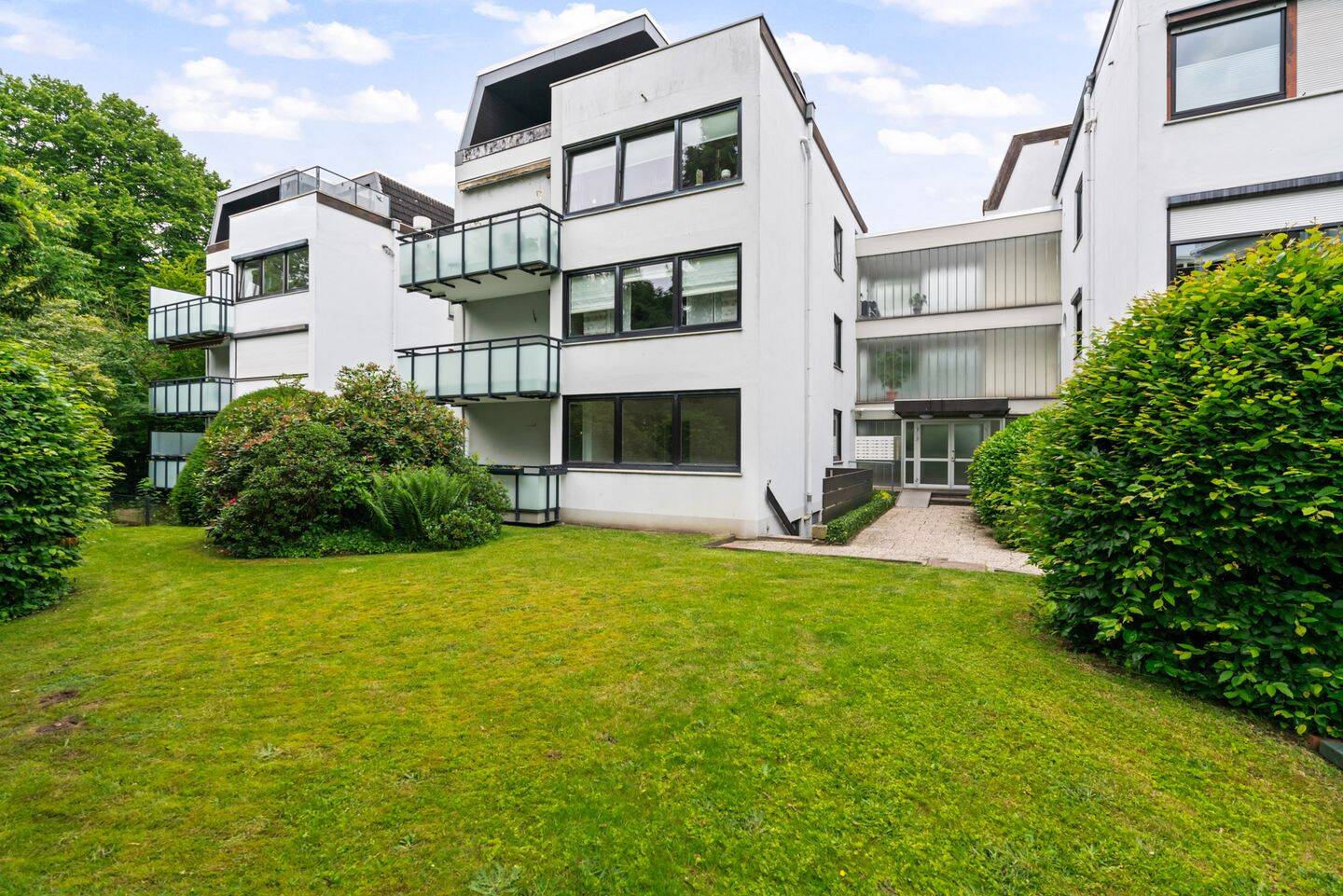 Bremen | Gepflegte 3-Zimmer-Erdgeschosswohnung mit Aufzug und Keller in familienfreundlicher Lage, 28211 Bremen (Gete Radio Bremen Schwachhausen)