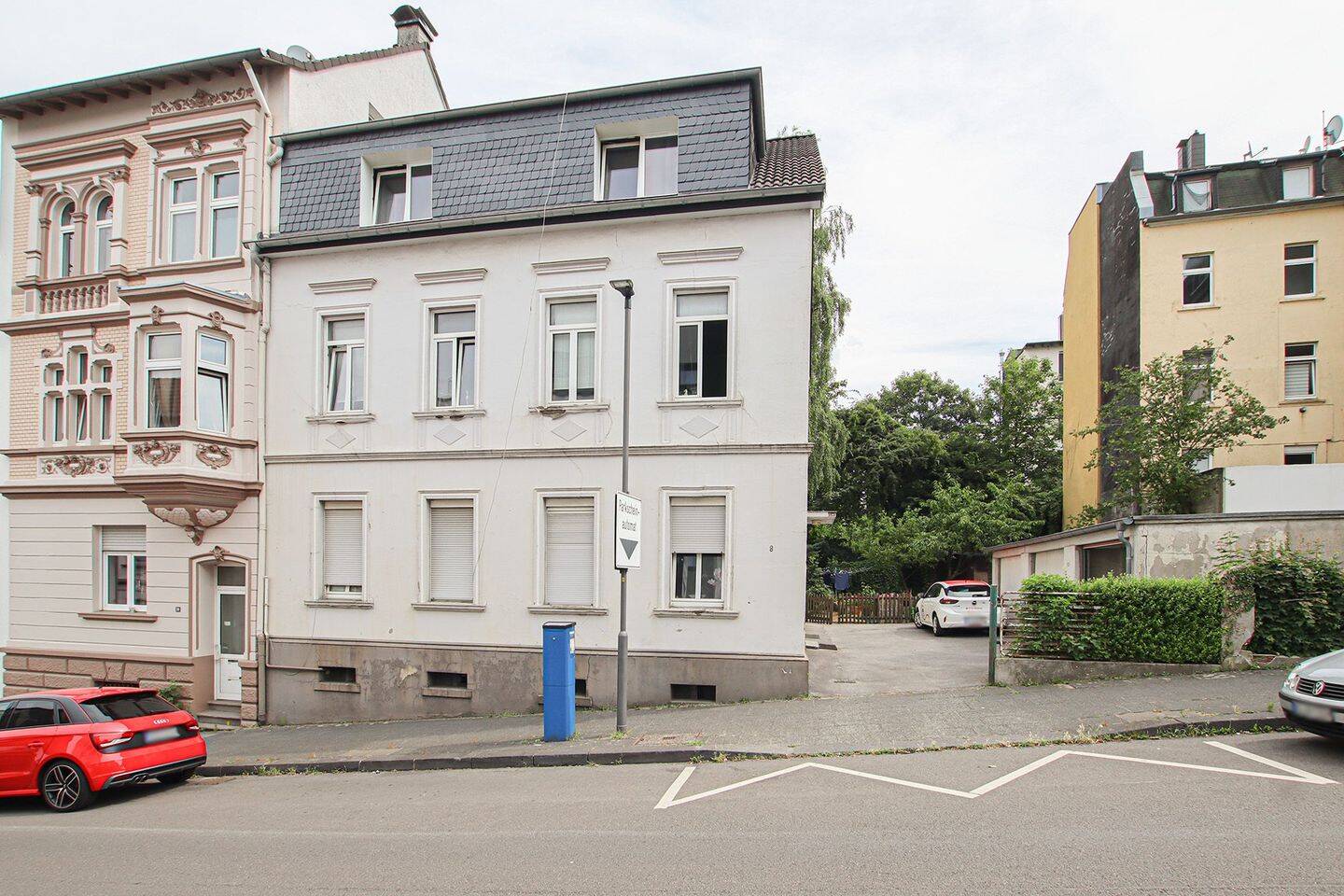 Vermietetes Drei-Parteien-Stadthaus, 42651 Solingen (Gräfrath Solingen-Mitte)