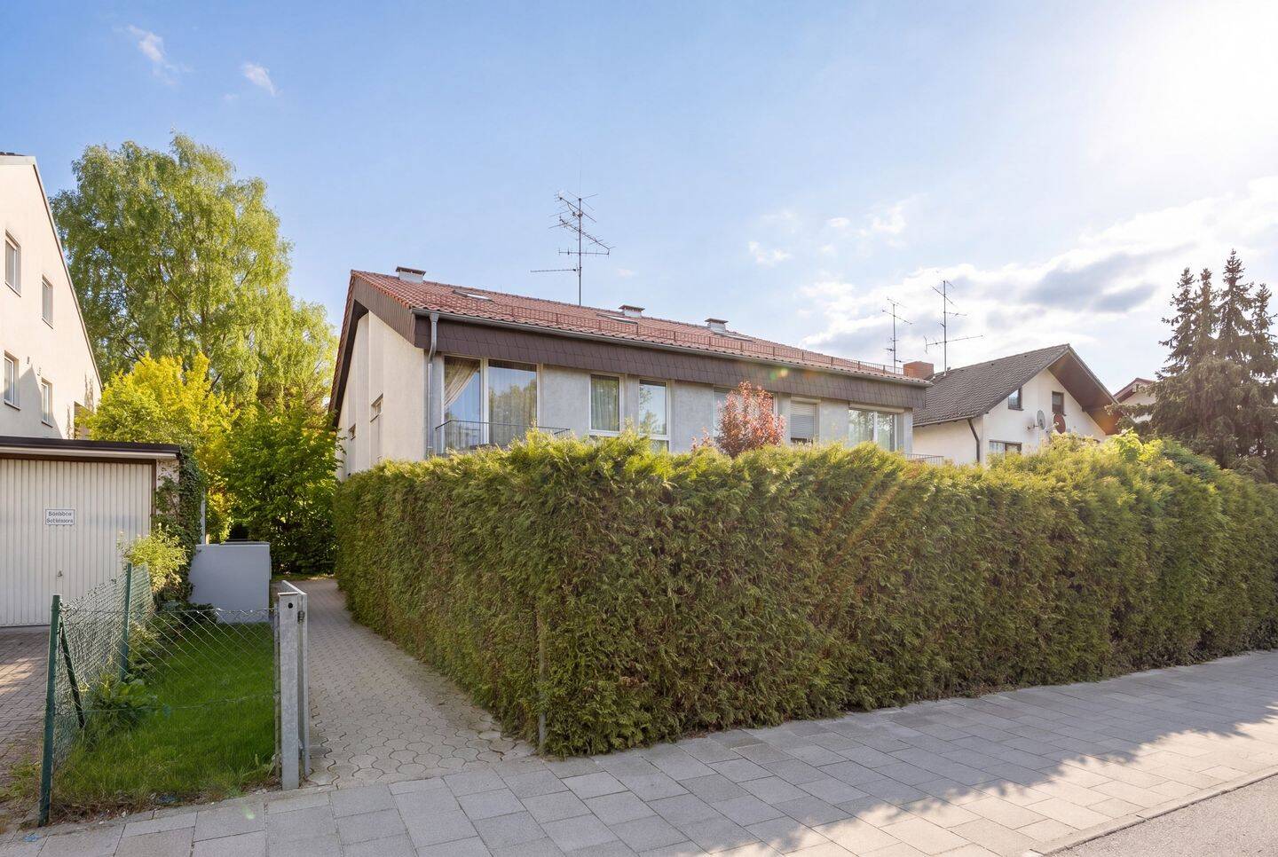 Wohnen mit Charakter: Vermietete 2,5-Zimmer-Galeriewohnung in direkter Nähe zum Ostpark, 81735 München (Berg am Laim Ramersdorf-Perlach Trudering-Riem)