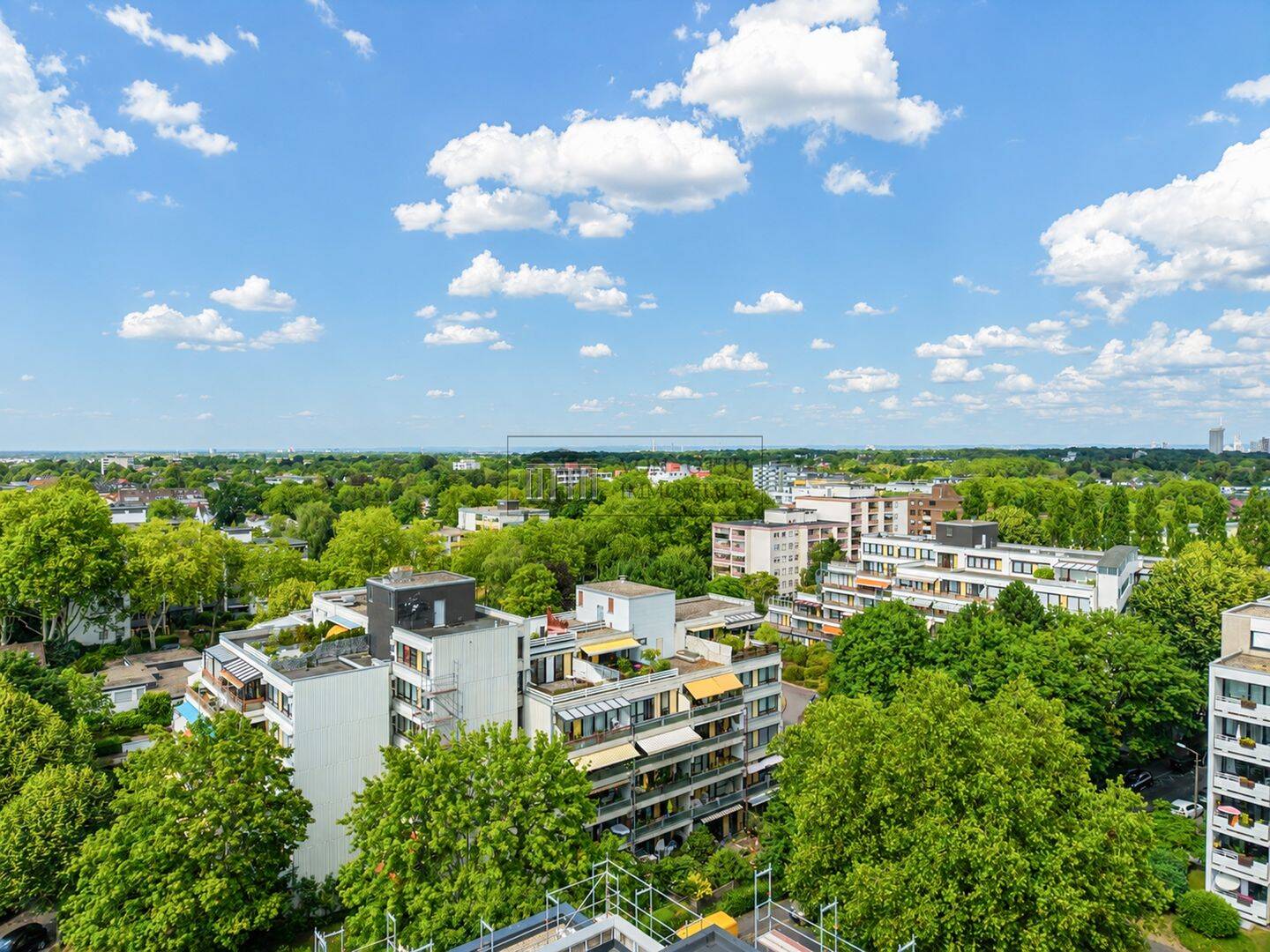 Direkt verfügbar – Schöne 3-Zimmer Wohnung in Weiden, 50858 Köln (Lindenthal Junkersdorf Weiden)
