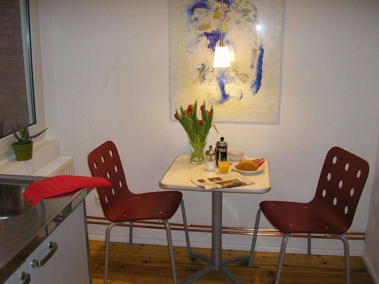 frei lieferbare , vollständig möblierte Altbauwohnung in der Thadenstraße, ohne Makler, 22767 Hamburg (Altona Altona-Altstadt Ottensen Sankt Pauli Sternschanze)