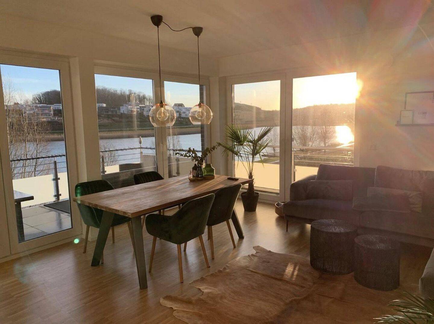 Exklusive 3,5 Zimmer Wohnung, Phoenixsee 1. Reihe, frontale Seesicht, 44263 Dortmund (Hörde Mitte Schüren)