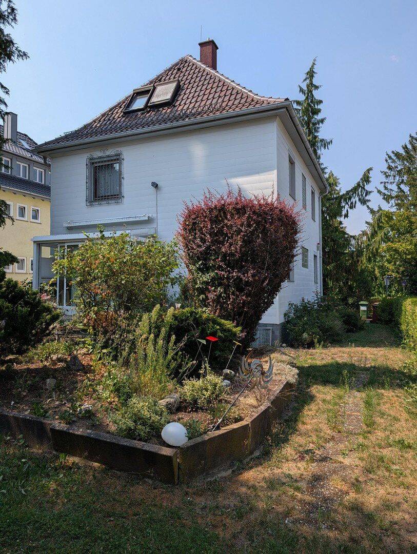 Freistehendes Einfamilienhaus, 70563 Stuttgart (Vaihingen)