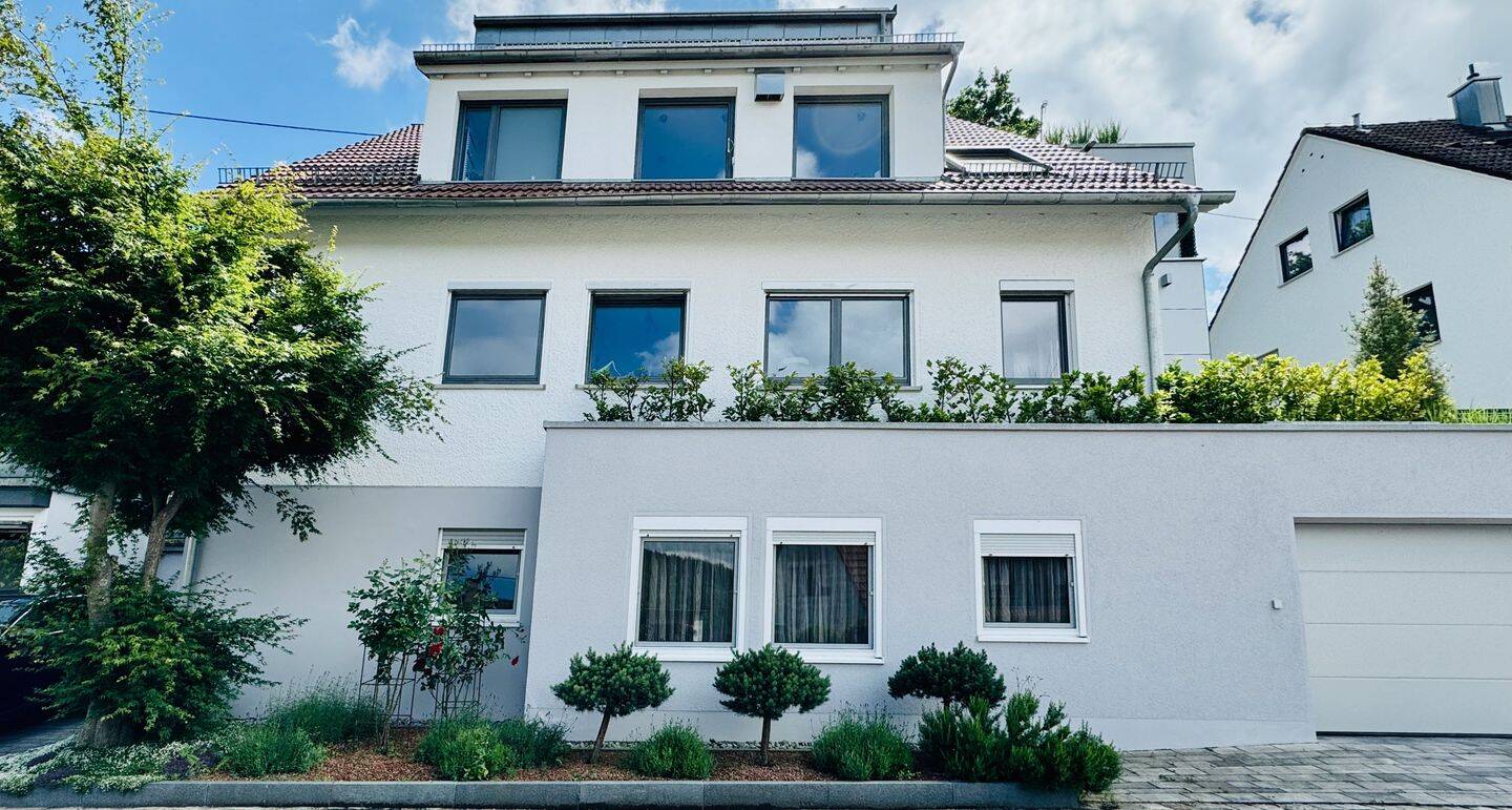 Frisch renovierte 2-Zimmer-Wohnung für Wochenendheimfahrer, 89134 Blaustein