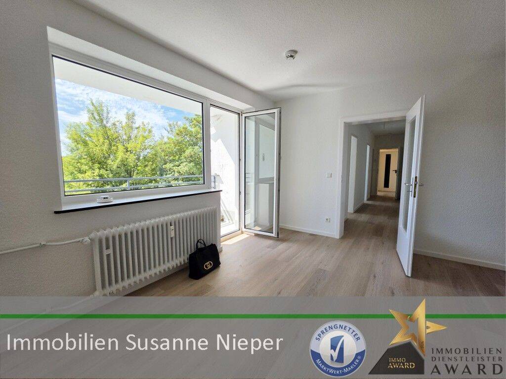 Lichthelle 2-Zimmerwohnung mit Balkon und Aufzug in Wuppertal Langerfeld – 3.OGWE18, 42277 Wuppertal (Barmen)