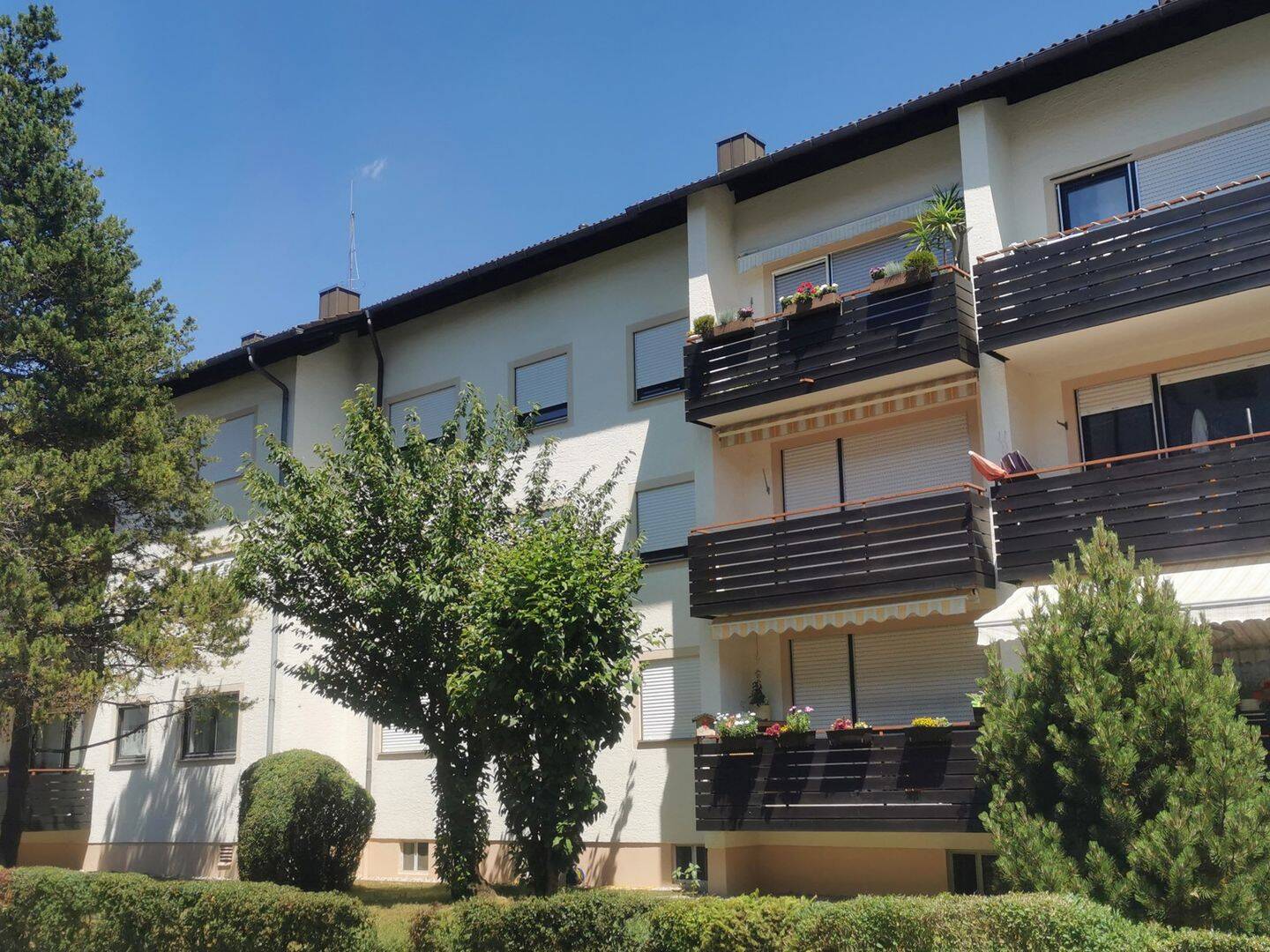 Renovierte 3-Zi-Whg mit S/W-Loggia + EBK – ideal für Paare + kl. Familien!, 82515 Wolfratshausen