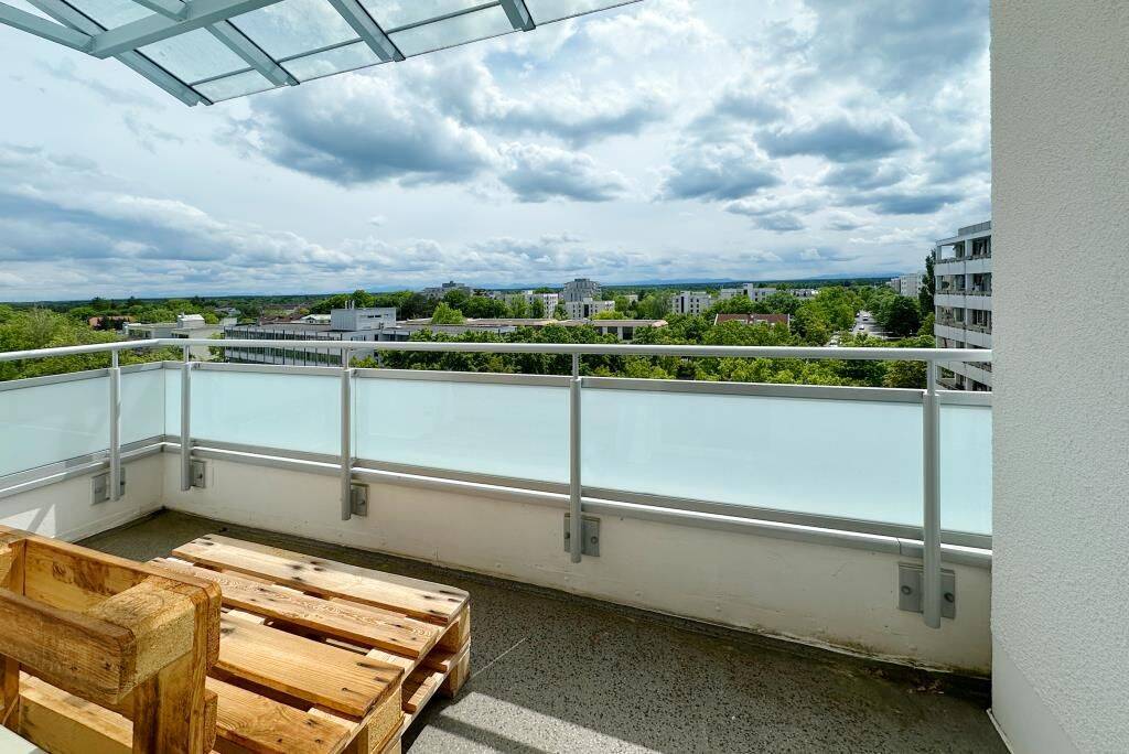 Gut geschnittene 3-Zimmer-Wohnung mit Südbalkon und Weitblick in Taufkirchen, 82024 Taufkirchen