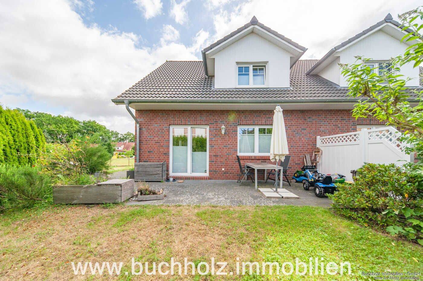 Sprötze – Einzelhauscharakter, zentrale & ruhige Lage, zweite Reihe, attraktiver Grundriss, Carport, 21244 Buchholz in der Nordheide