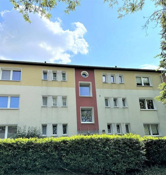 Frisch renovierte 2-Zi.-Whg. mit neuer Einbauküche und Balkon, 40822 Mettmann