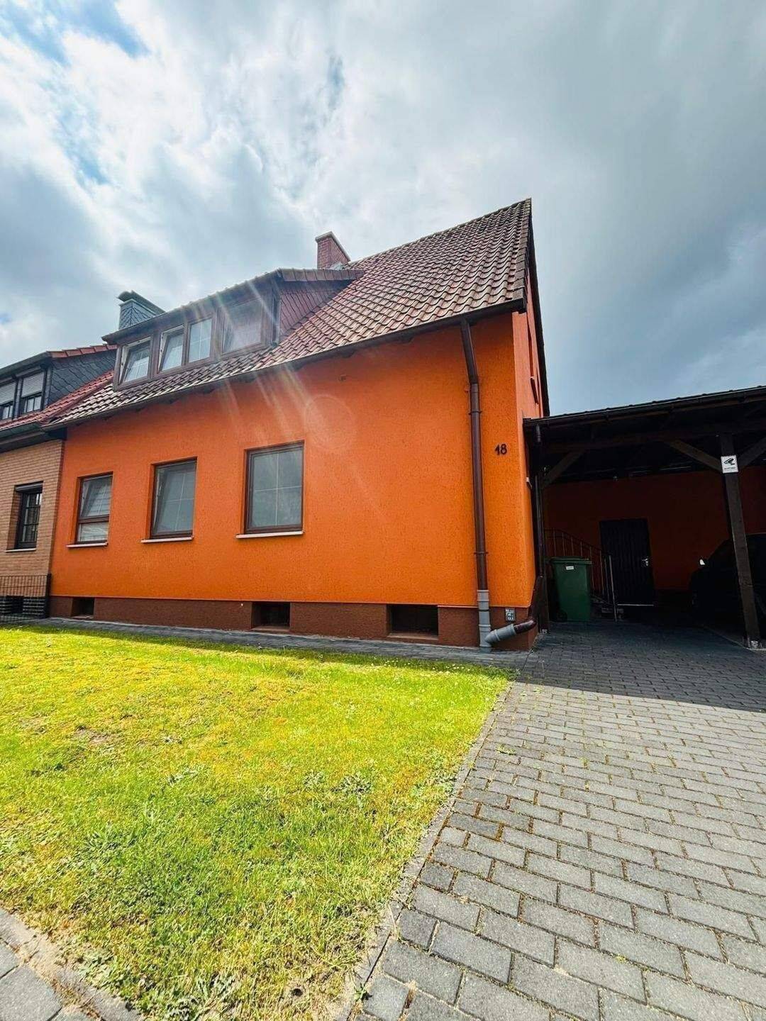 Ein Zuhause mit Herz – liebevoll modernisierte Doppelhaushälfte mit großem Garten, Vollkeller und vielfältigen Nutzungsmöglichkeiten, 29699 Walsrode