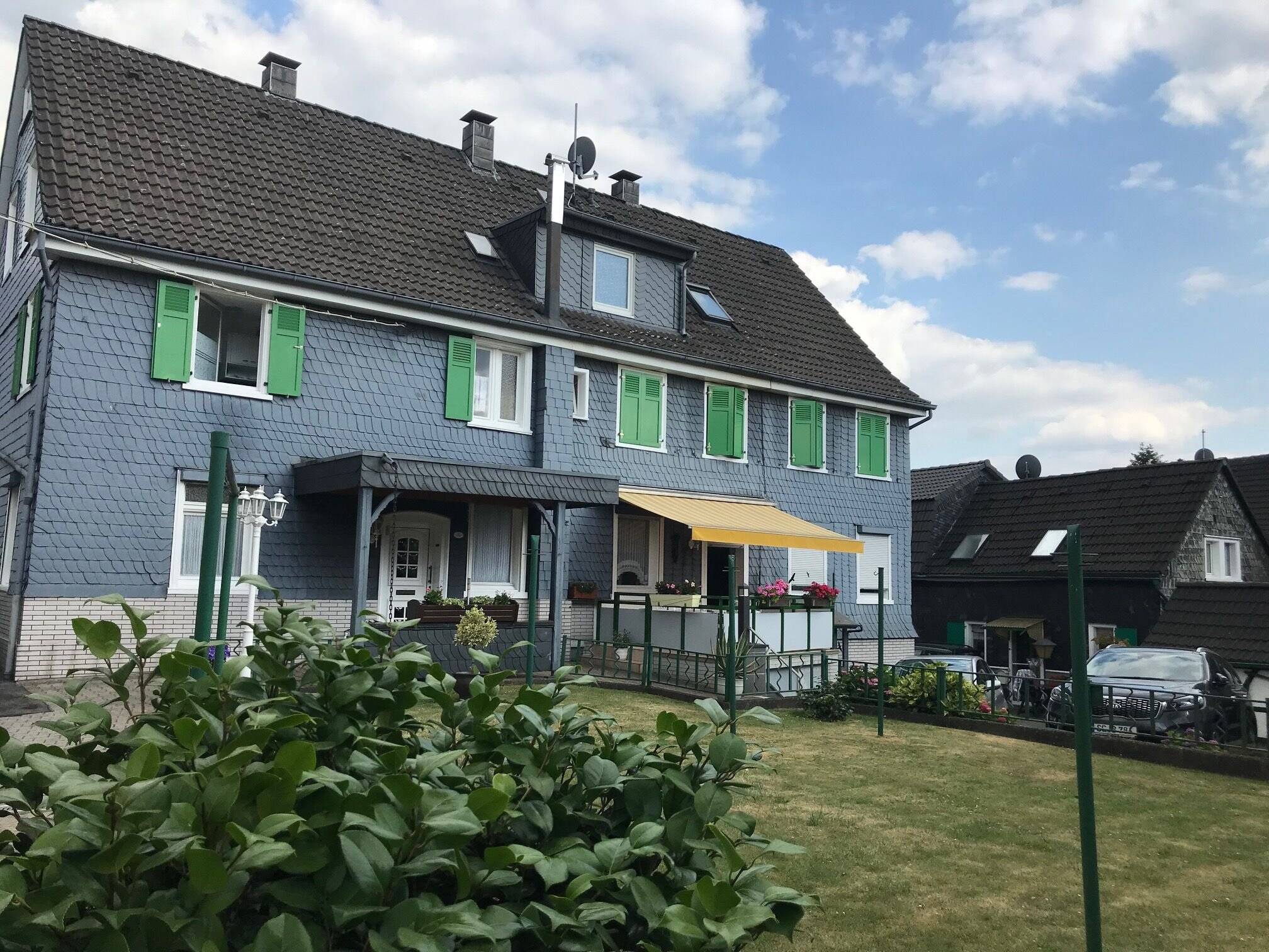***Individualistinnen aufgepasst*** Dachgeschoss mit besonderem Charme!, 42697 Solingen (Merscheid Ohligs-Aufderhöhe)