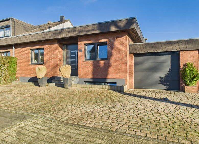 Modernisierter Bungalow in bester Wohnlage von Merzenich – Wohnen auf einer Ebene mit vielen Extras!, 52399 Merzenich
