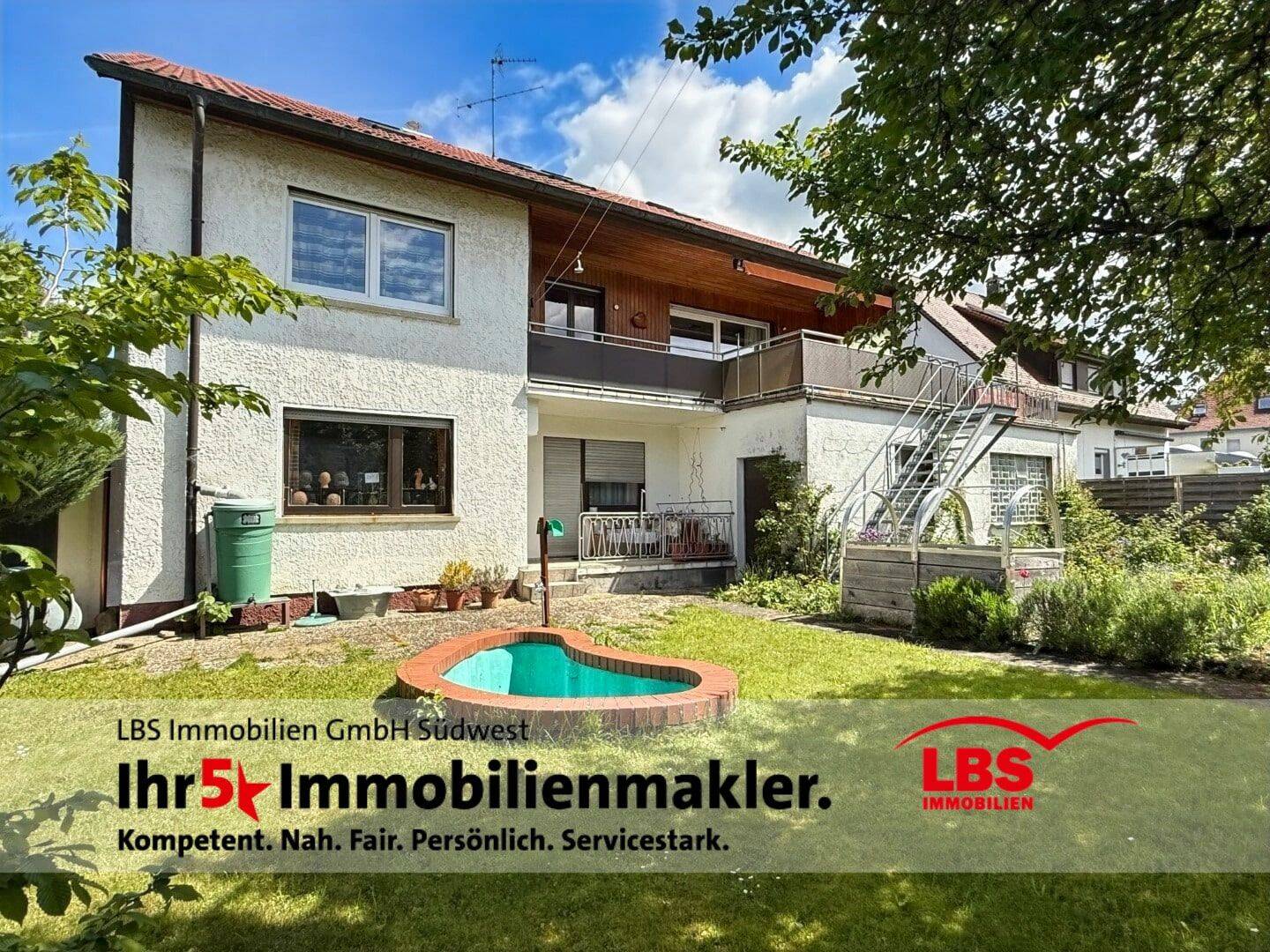 Wohnhaus mit Einliegerwohnung + drei Garagen, Werkstatt und traumhafter Garten, 72510 Stetten am kalten Markt