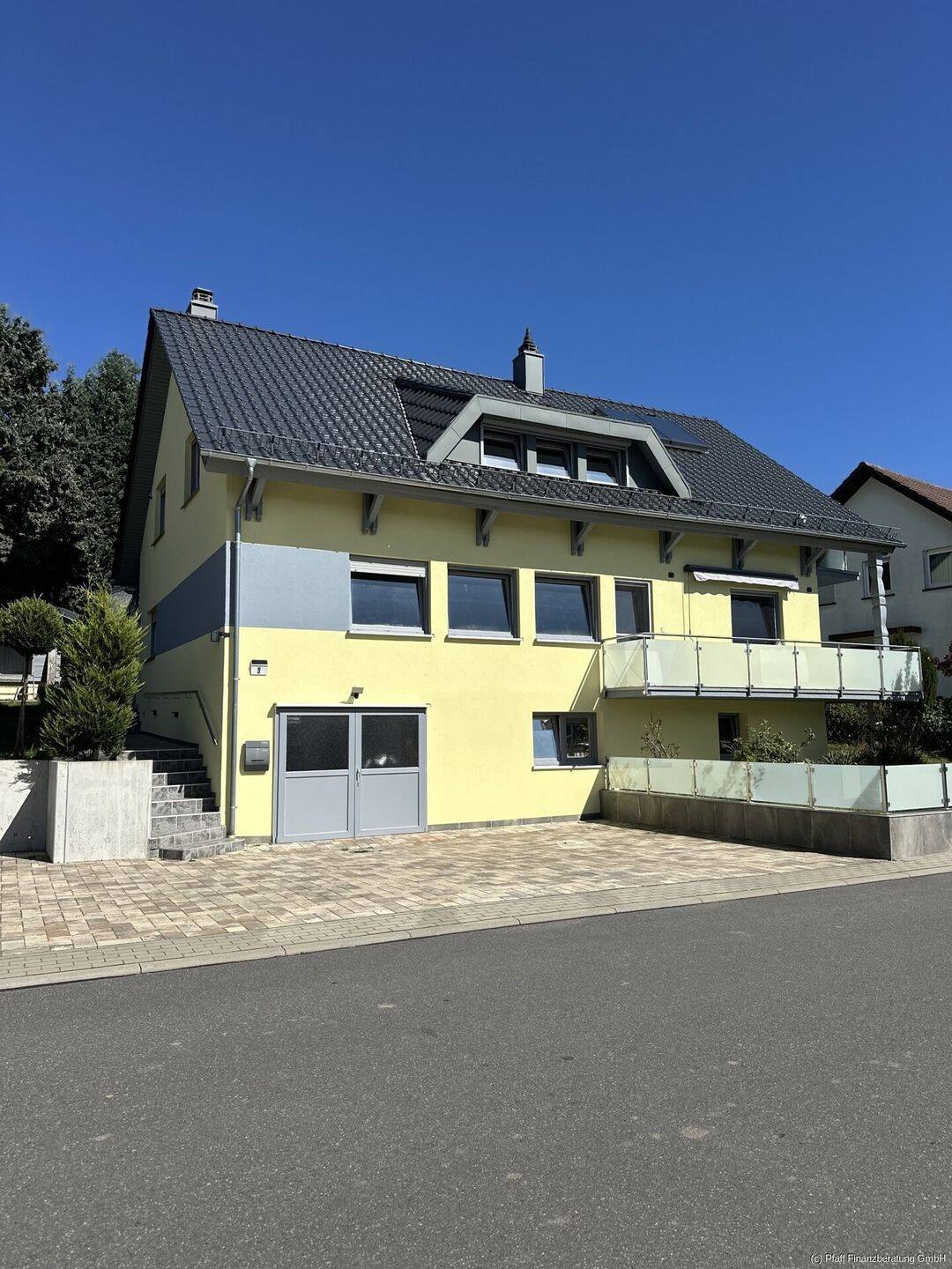 Komplett saniertes Zweifamilienhaus in ländlicher Umgebung, 74838 Limbach