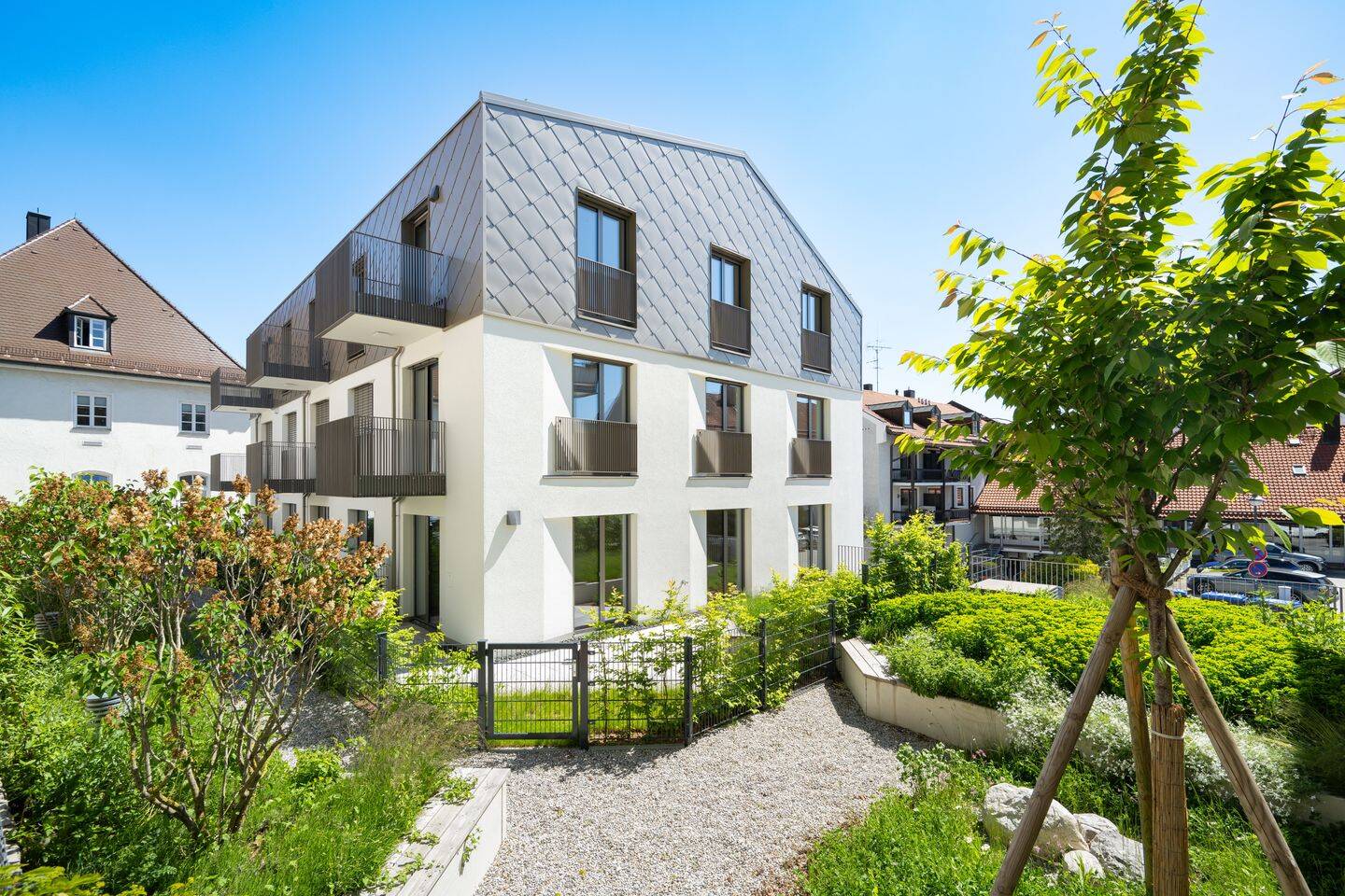 Helle 2-Zimmer-Balkonwohnung. Hochwertig, zentral, modern., 82319 Starnberg