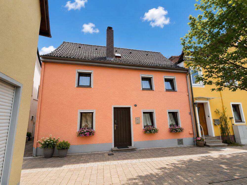 Kleines Altstadt-Schmuckstück mit großem Potenzial in Neuburg, 86633 Neuburg a.d. Donau