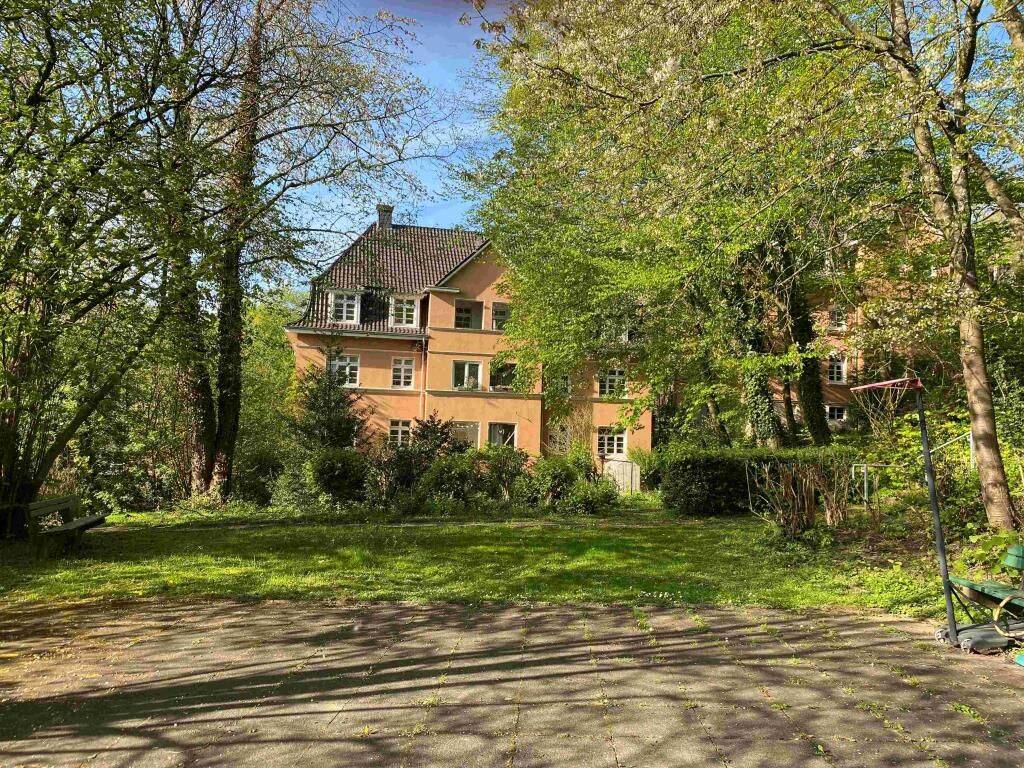 Willkommen im Zooviertel – attraktive Altbauwohnung im Grünen, 42117 Wuppertal (Elberfeld)