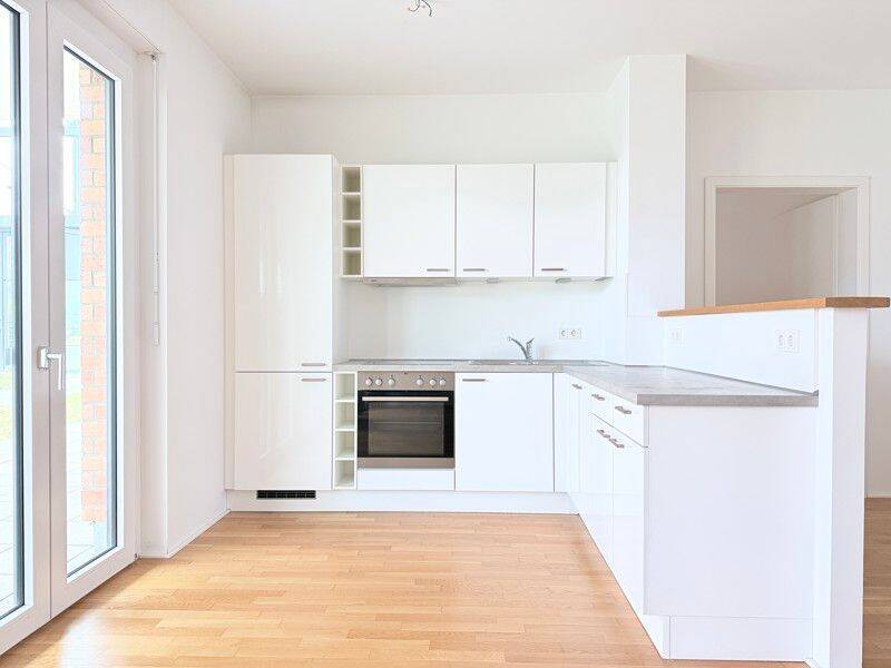 Moderne Erdgesosswohnung mit offener Markenküche und großzügiger Terrasse, 65197 Wiesbaden (Biebrich Dotzheim Wiesbaden)