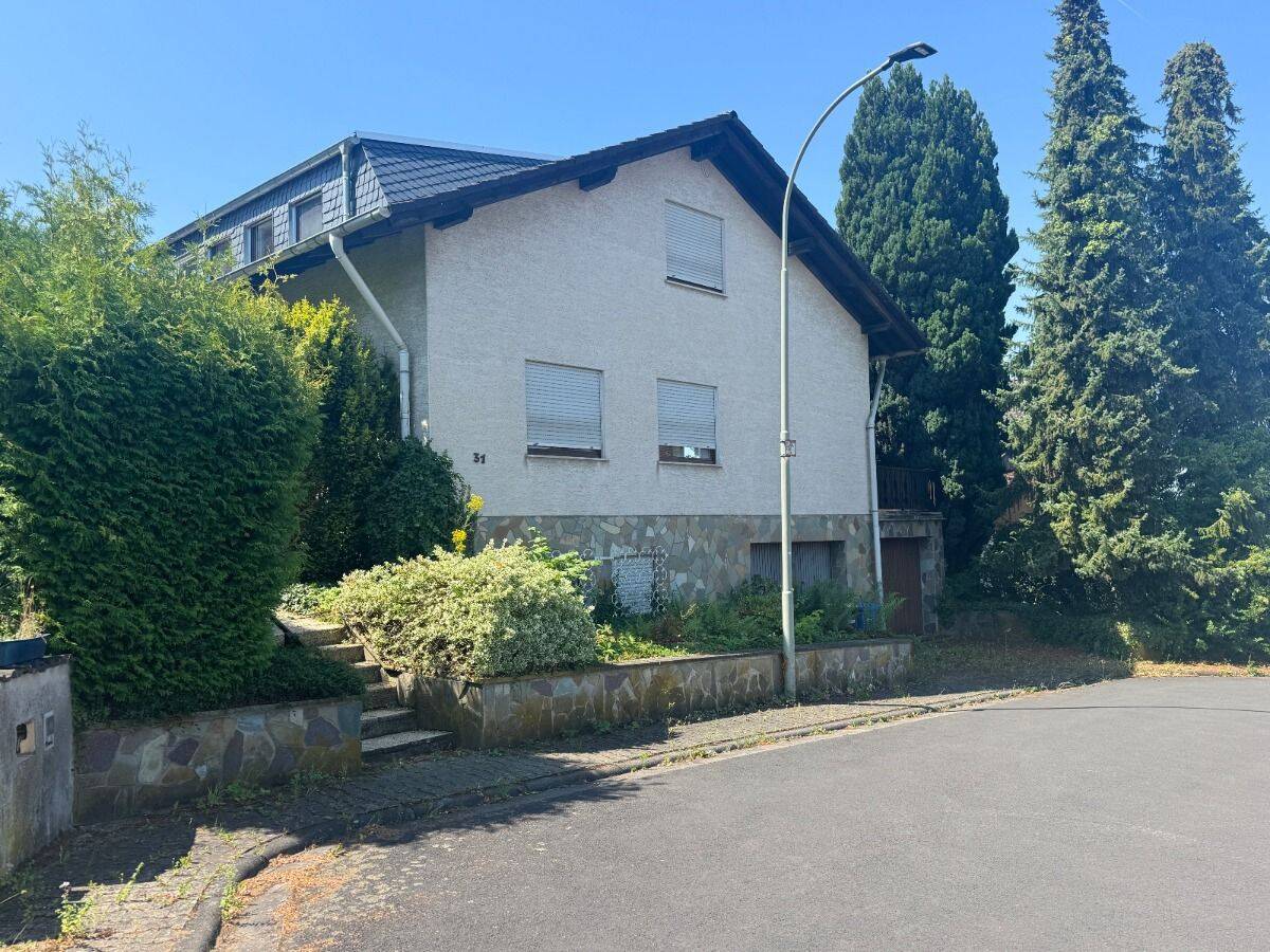 Sanierungsbedürftiges 1-2 Familienhaus in Sackgassenlage von Lindheim!, 63674 Altenstadt