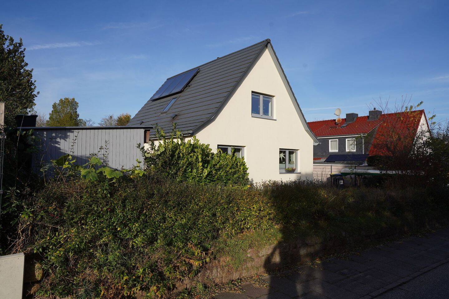 Hübsches Haus mit Garten und 3 bis 4 Zimmern in Geesthacht-Oberstadt in ruhiger Lage, 21502 Geesthacht
