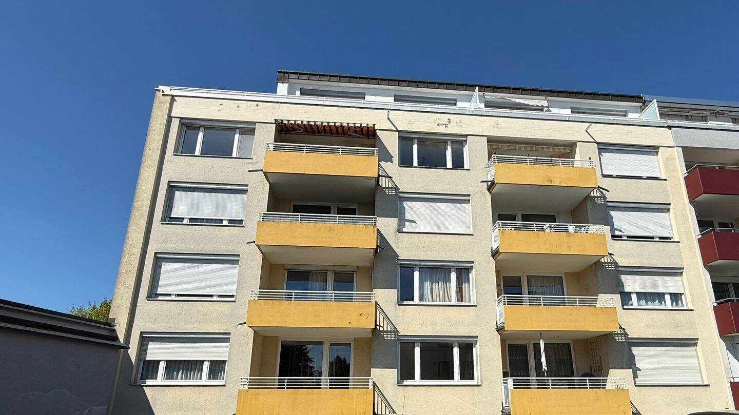 MIT NEUER EINBAUKÜCHE! Modernisierte 2-Zi.-Singlewohnung mit Südbalkon & Aussicht, 88045 Friedrichshafen