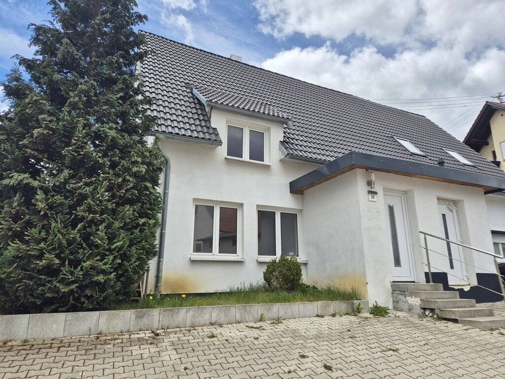 Klein, aber mein – sanierte Doppelhaushälfte in dörflicher Lage!, 72535 Heroldstatt