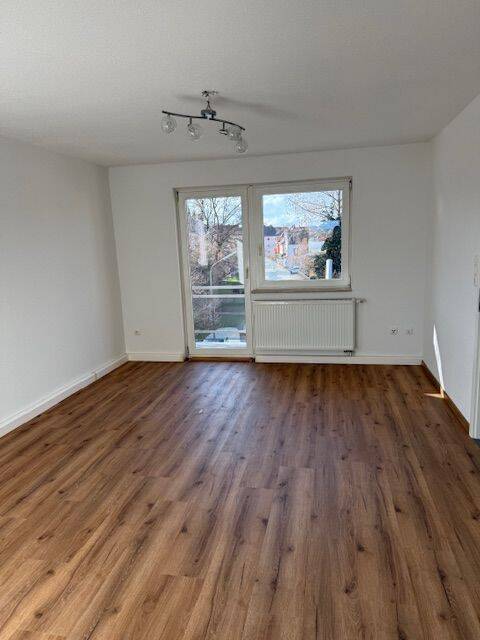 2 Zimmer Wohnung, 86156 Augsburg (Bärenkeller Kriegshaber Oberhausen Pfersee)