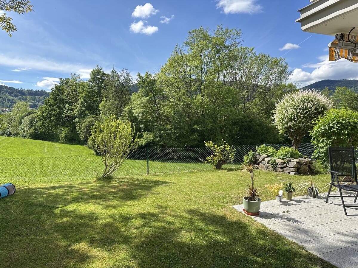 Herrliche 2 1/2 Zi.-Gartenwohnung m. Blick ins Grüne, Terrasse, Balkon u. Caport, nur 5 km v. DEG!, 94539 Grafling