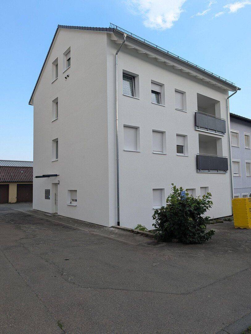 3-Zi.-DG-Wohnung mit Klima – Erstbezug nach Sanierung, 72458 Albstadt