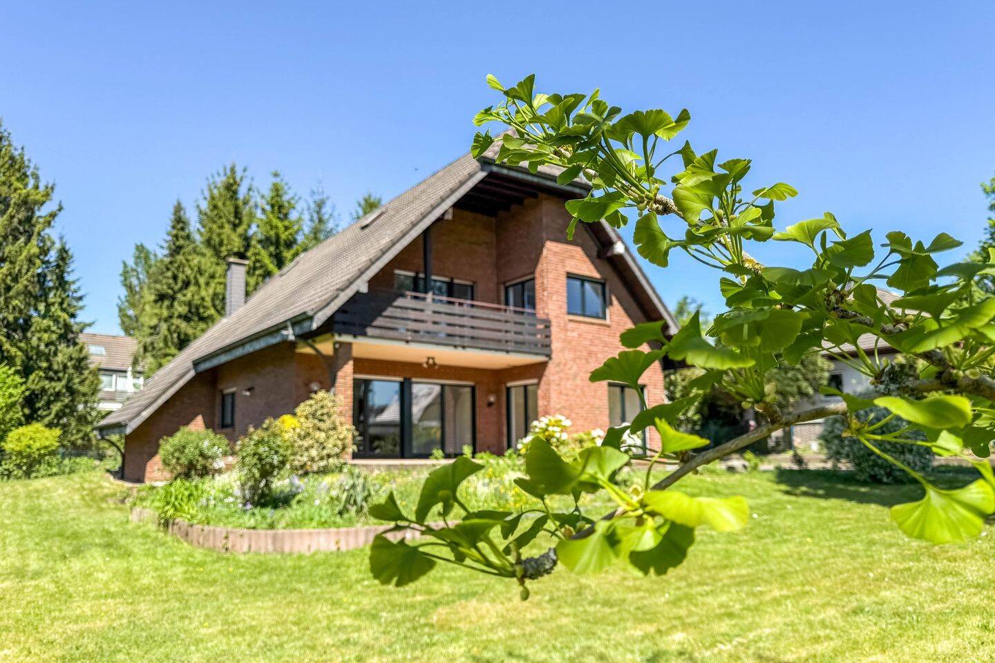 Ihr persönlicher Lieblingsplatz – Charmantes Familienhaus mit Wohlfühlgarantie!, 51503 Rösrath
