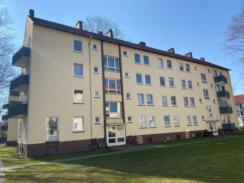 Renovierte 1-Zimmer-Wohnung mit Balkon, 27755 Delmenhorst