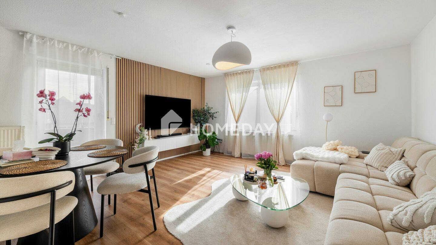 Drei-Zimmer-Wohnung mit großem Balkon und Tiefgarage in Weinsberg, 74189 Weinsberg