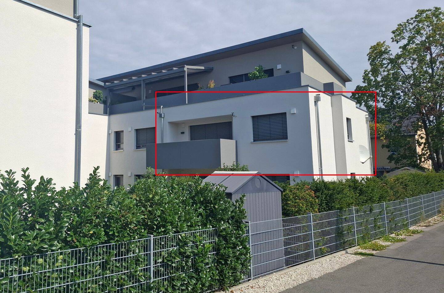 Moderne 3-Zimmer-Wohnung mit guter Verkehrsanbindung und Tiefgaragenstellplatz, 92318 Neumarkt i.d. OPf.