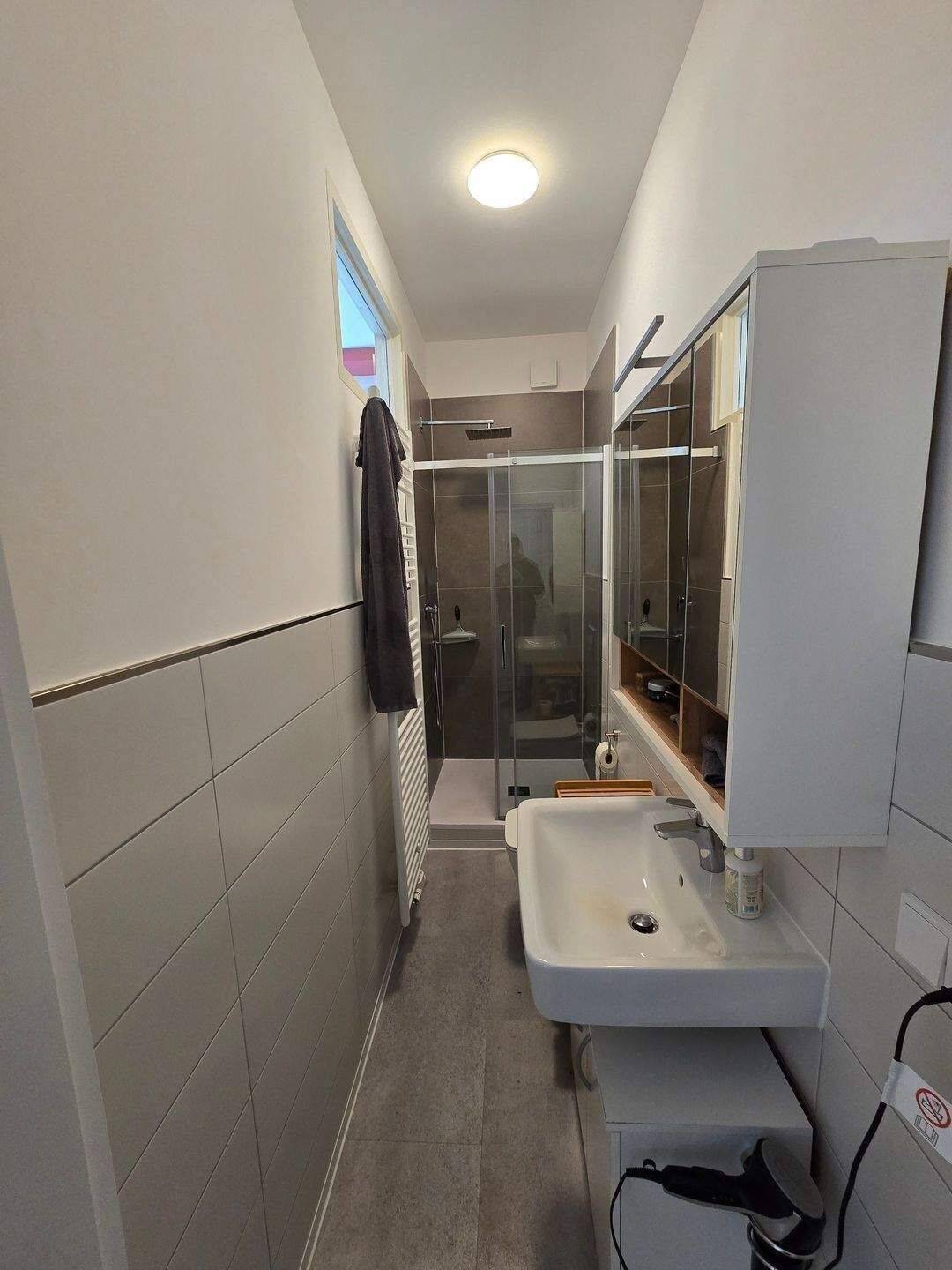 Großzügige 4-Zimmer-Wohnung in Wuppertal, 42107 Wuppertal (Elberfeld)