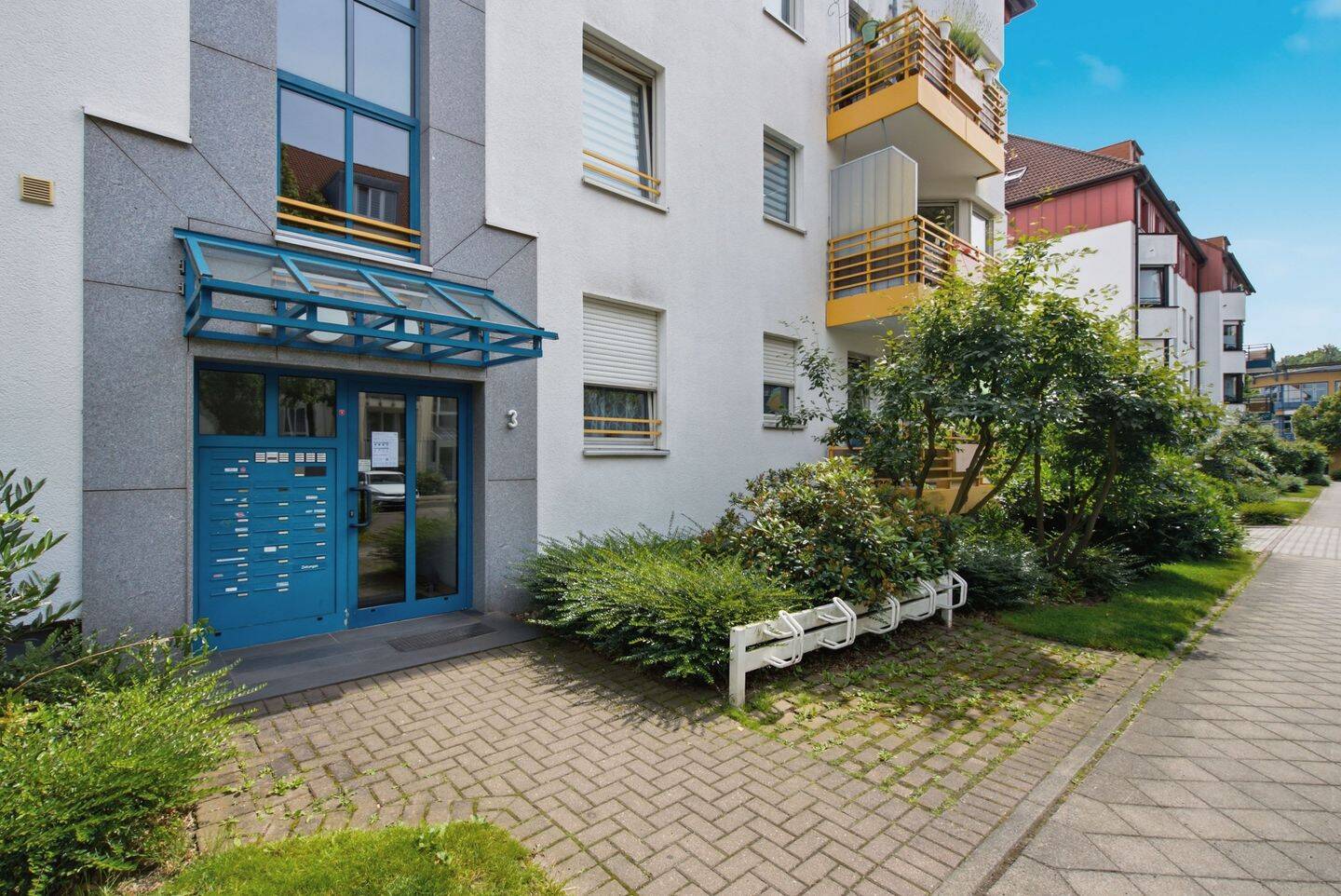 Neu am Markt: Helle 3-Zimmer-Wohnung mit Balkon und Tiefgaragenstellplatz in Leipzig-Heiterblick!, 4329 Leipzig (Heiterblick Paunsdorf)