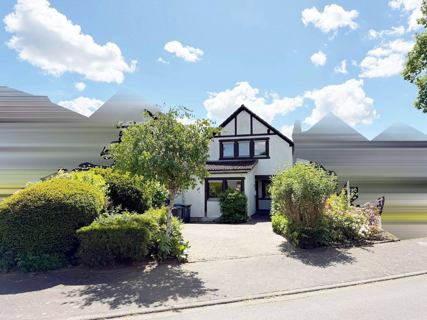 Reihenmittelhaus mit großem Garten und Kamin, in ruhiger Grünlage von Bonn-Buschdorf, 53117 Bonn (Auerberg Buschdorf Graurheindorf Zentrum Castell)