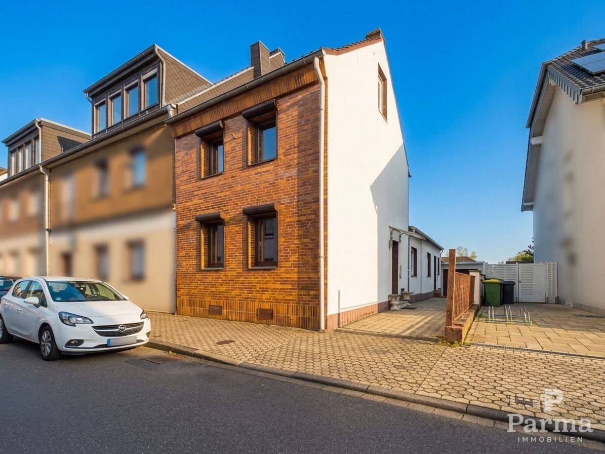Gemütliches Reiheneckhaus mit Garten in Düren-Lendersdorf, 52355 Düren