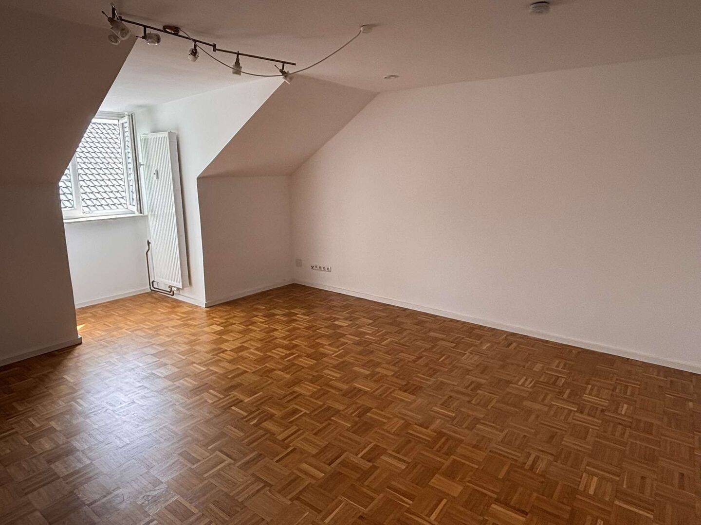 Gemütliche 2-Zimmerwohnung in Freimann, 80939 München (Milbertshofen-Am Hart Schwabing-Freimann)